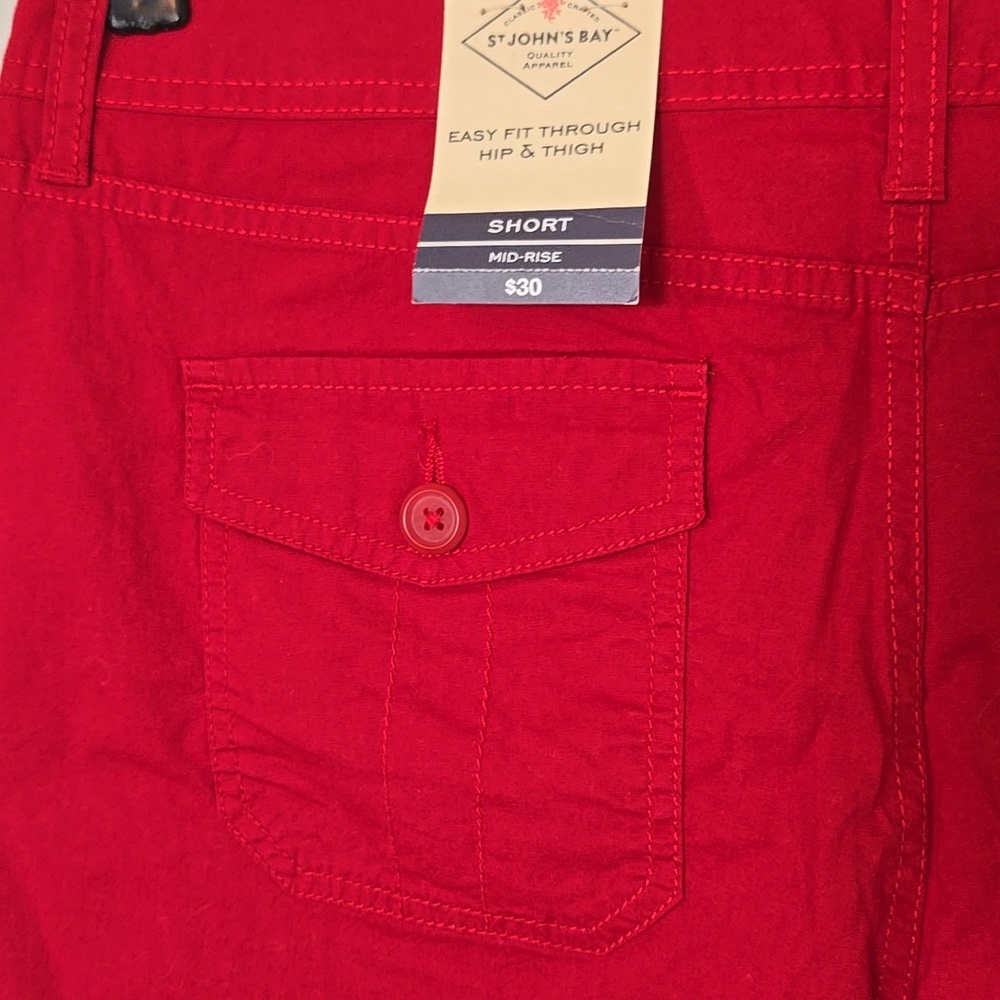 St. John's Bay | NWT Red Cotton Mid Rise Shorts Size 8 - Picture 3 of 9